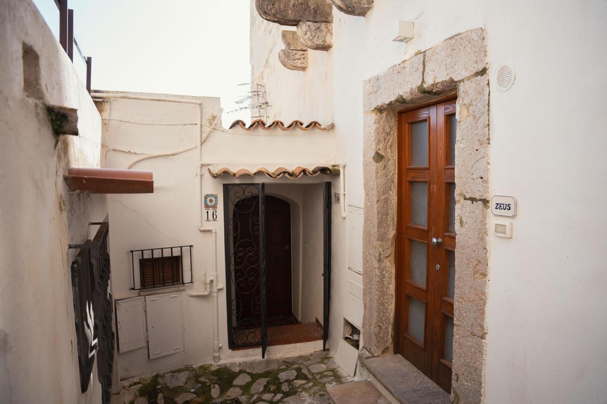 Ganimede Centro Storico Apartman Sperlonga Kültér fotó